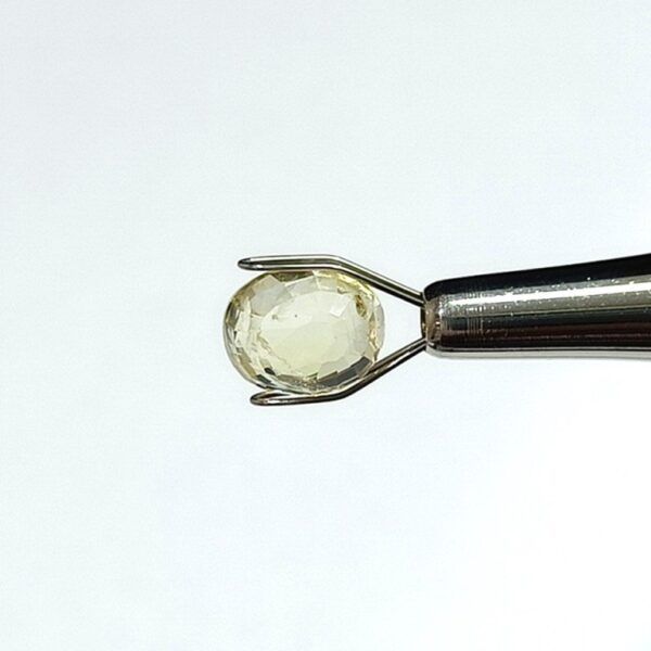 4.95 carats Yellow Sapphire ( 5.25 ratti ) - Image 5