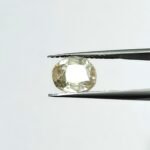 5.04 carats Yellow Sapphire ( 5.25 ratti ) - Image 3