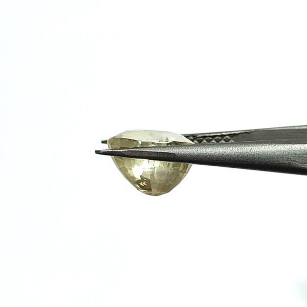 5.72 carats Yellow Sapphire ( 6.25 ratti ) - Image 5