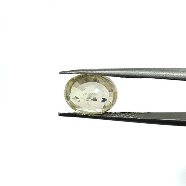 5.72 carats Yellow Sapphire ( 6.25 ratti ) - Image 6