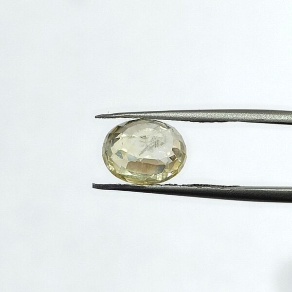 5.72 carats Yellow Sapphire ( 6.25 ratti ) - Image 7
