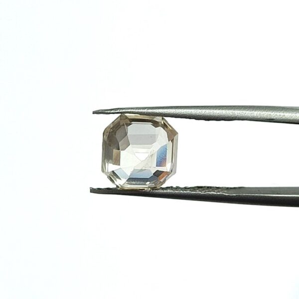 5.08 carats Yellow Sapphire ( 5.25 ratti ) - Image 5