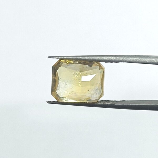 10.02 carats Yellow Sapphire ( 11.25 ratti ) - Image 6