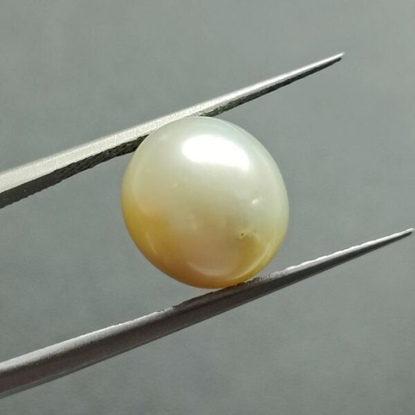 8.65 carats Pearl (9.25 ratti) - Image 2