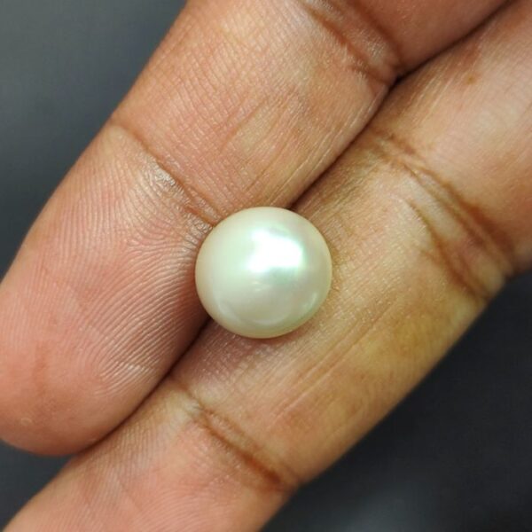 8.65 carats Pearl (9.25 ratti) - Image 3