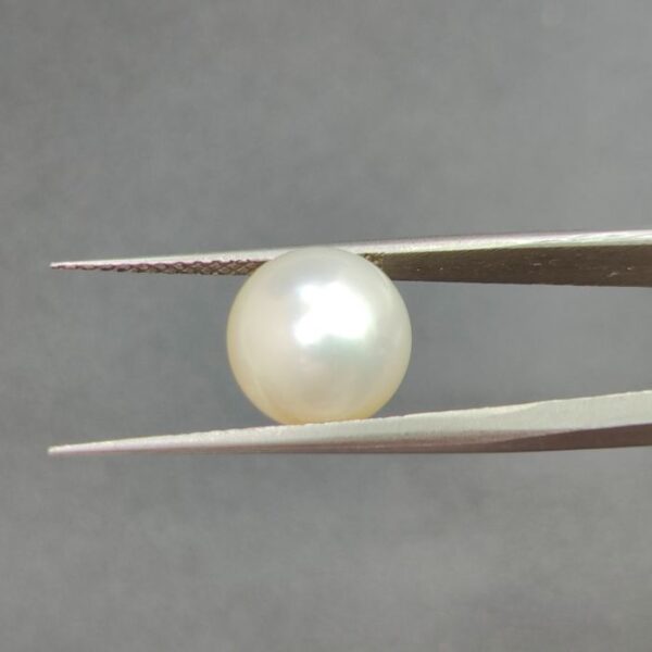 8.96 carats Pearl (9.25 ratti) - Image 3