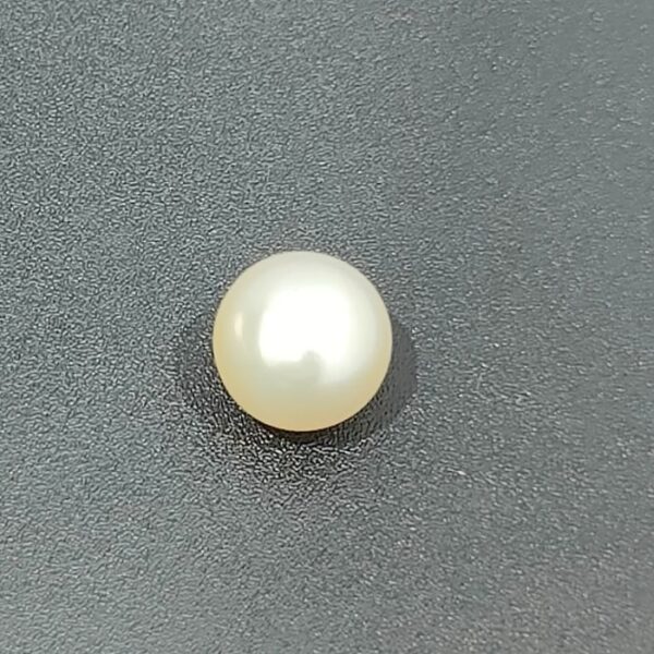 7.24 carats Pearl (7.25 ratti) - Image 1