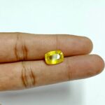 5.42 carats Yellow Sapphire Thailand ( 5.25 ratti ) - Image 4