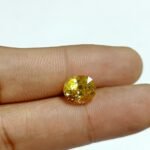 4.8 carats Yellow Sapphire Thailand ( 5.25 ratti ) - Image 4