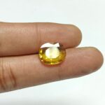 5.41 carats Yellow Sapphire Thailand ( 5.25 ratti ) - Image 4