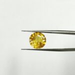 5.6 carats Yellow Sapphire Thailand ( 6.25 ratti ) - Image 2