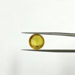 5.6 carats Yellow Sapphire Thailand ( 6.25 ratti ) - Image 3